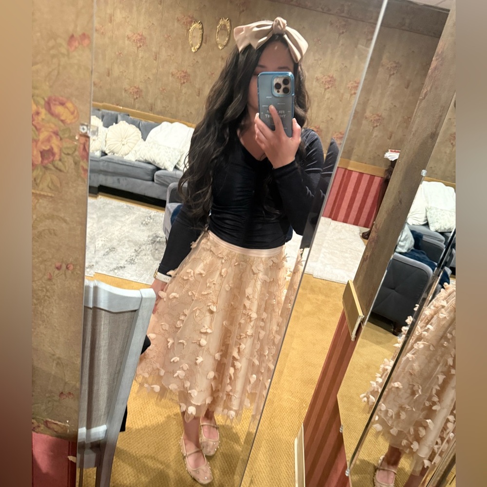 Anthropologie Eva Franco Fluttered Fete Beige Tulle 3D Floral Fairy